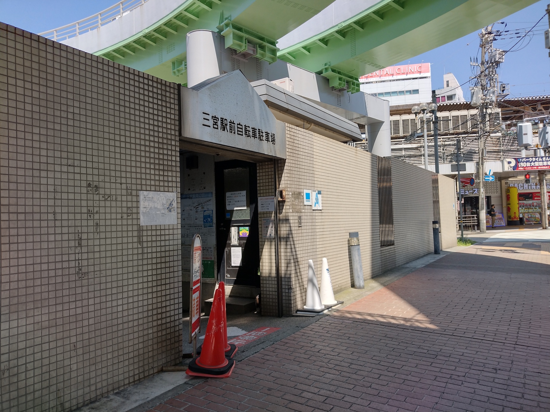 三宮駅前画像